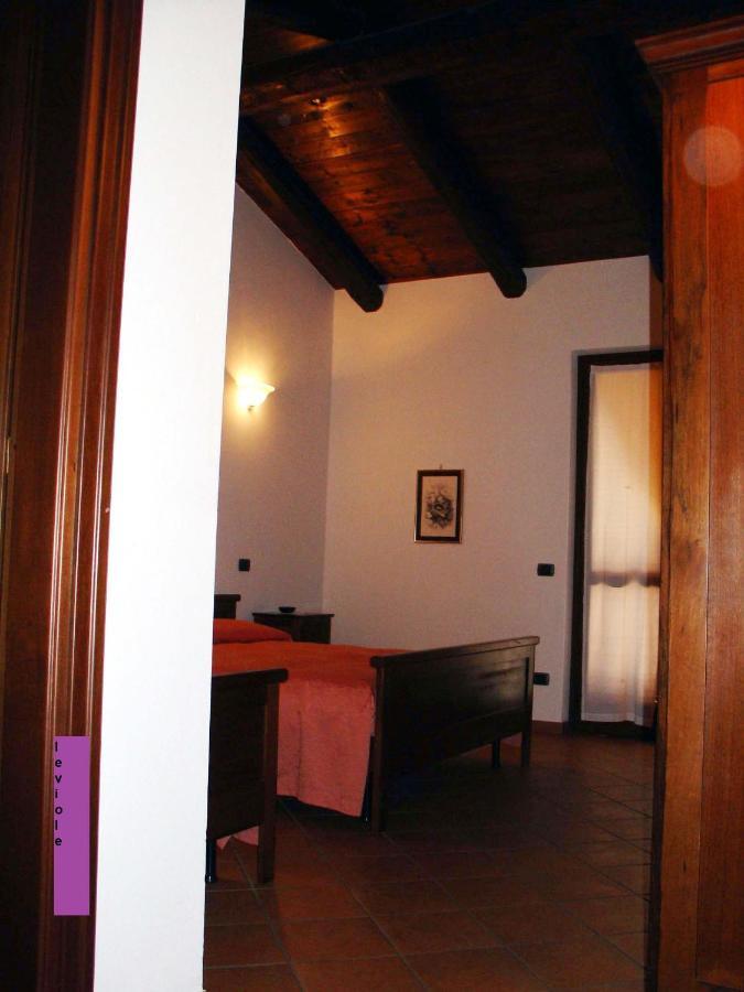 Agriturismo Le Viole Barolo Dış mekan fotoğraf
