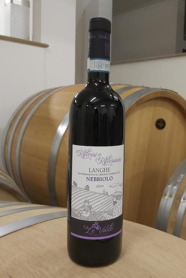 Agriturismo Le Viole Barolo Dış mekan fotoğraf